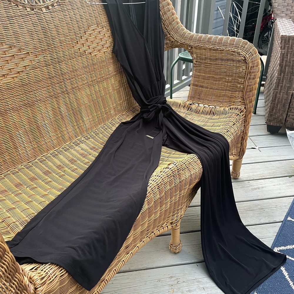 Medium Michael Kors black jumpsuit. In great condition.
